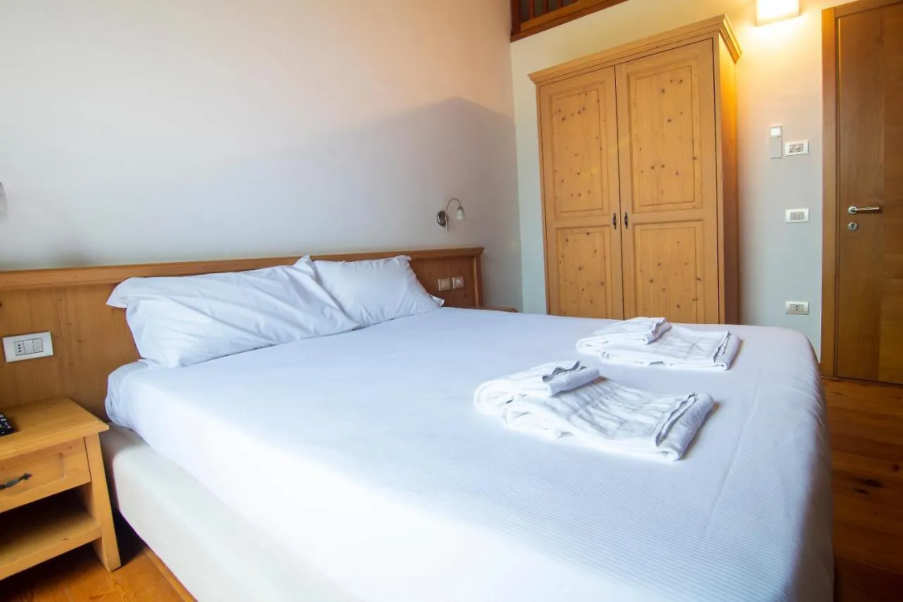 Il Bisteca Villa Morbegno Farm stay
